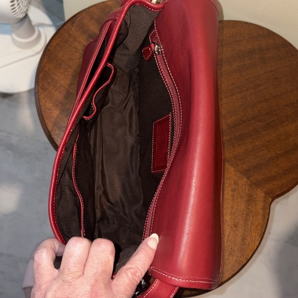 Coach Legacy vintage Duffel Bag smooth leather Red Silvertone HW. Excellent - Picture 16 of 17